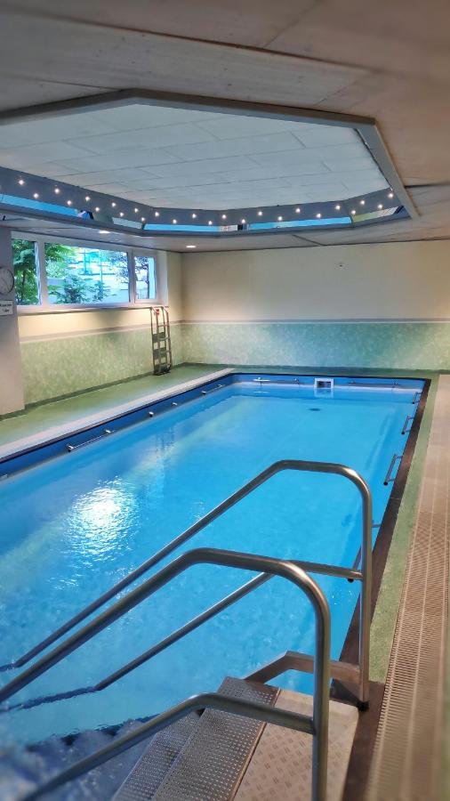 Relax - Orange Mit Pool Und Sauna 松托芬 外观 照片